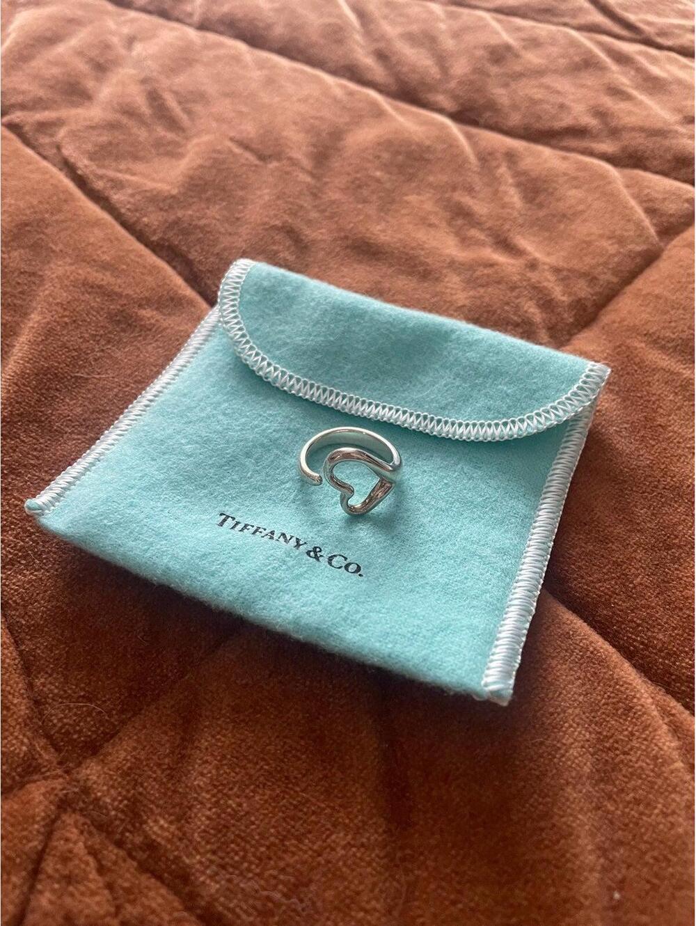 Tiffany’s & Co. Elsa Peretti sterling silver open heart ring
